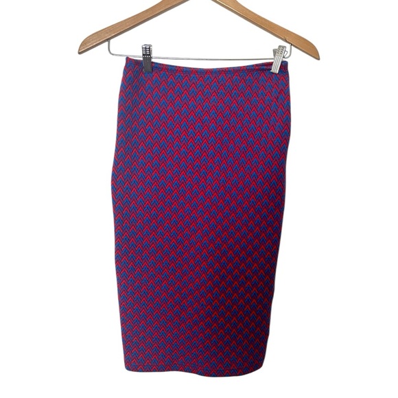 American Apparel Geometric Print Midi Stretch Knit Skirt Size Medium - Picture 2 of 4